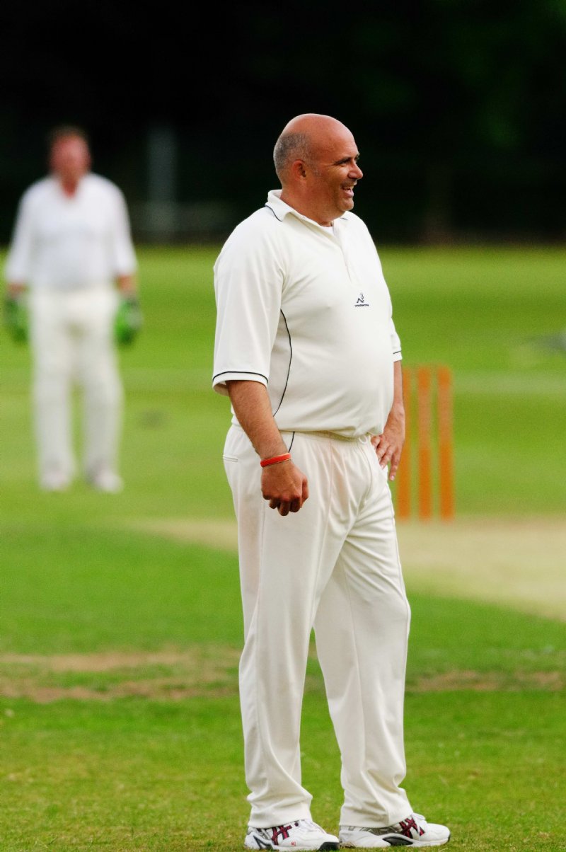 2009 Lord's Taveners OW Simon Holdsworth